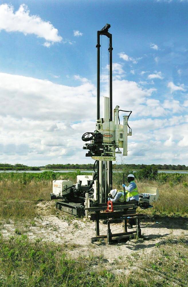 EnviroTek in Tampa, FL, uses a 3230DT to run high-speed wireline tooling at a Florida mining site.