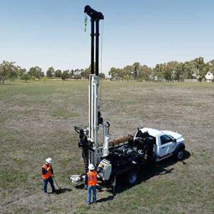 150GT geotechnical drilling rig under class A/B CDL handles 10-foot tooling