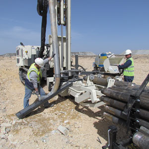 8150LS sonic drill rig completes exploration sampling efficiently