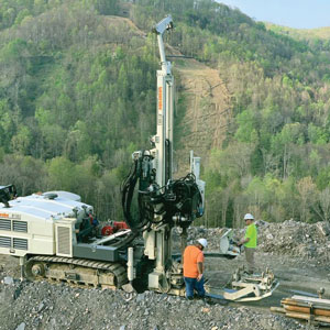 8150LS sonic drilling rig