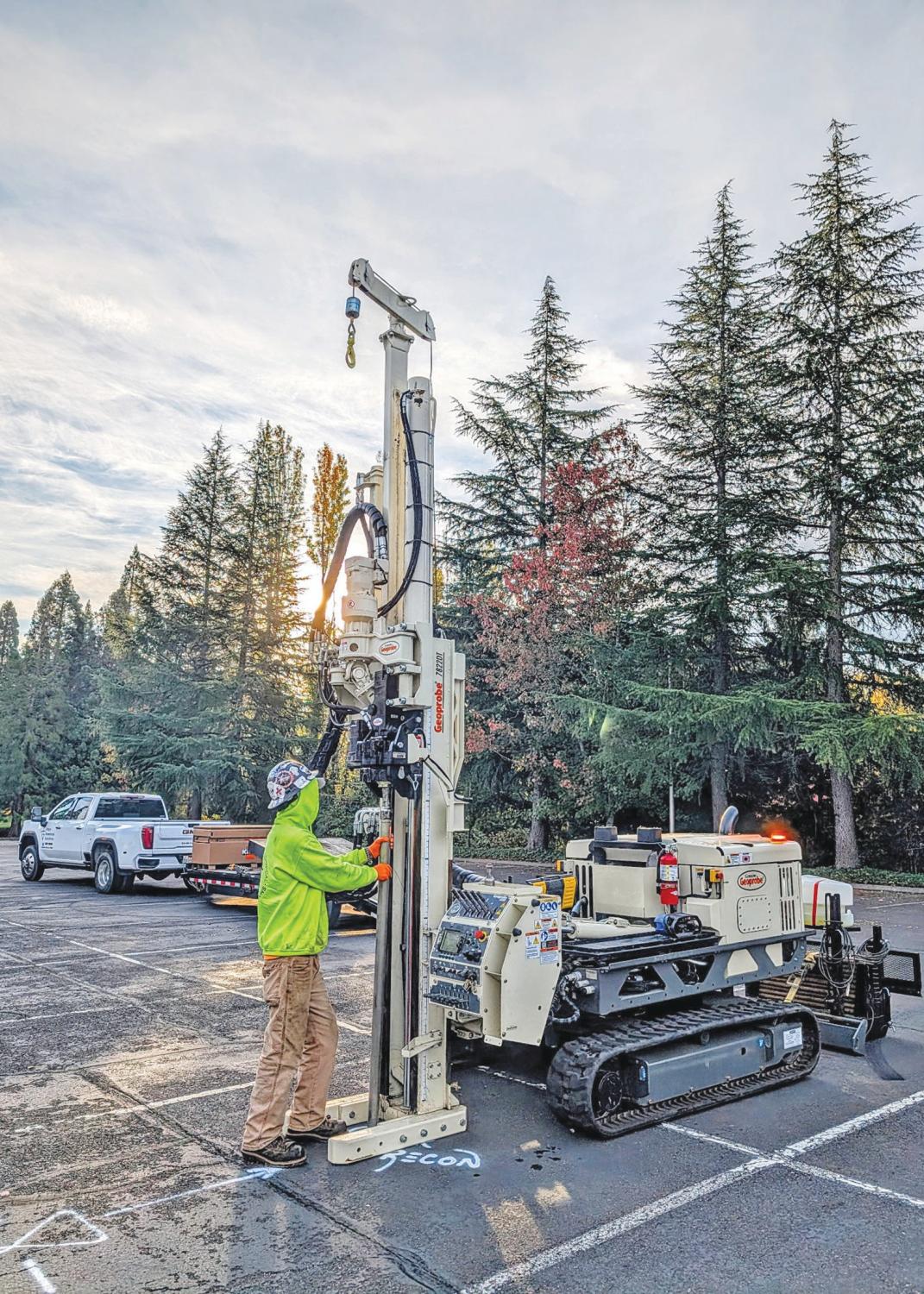 7822DT’s track drilling rig power and versatility excel at pushing cones and handling diverse geotechnical tasks like here at a Nike facility in Beaverton, Oregon.