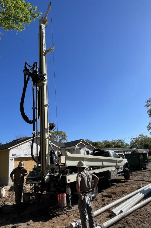 DM250 small water well drilling rigs are easy to operate with a two-man crew. The helper loads the drill pipe in the single road loader using helper-side controls to operate the jib and winch function.