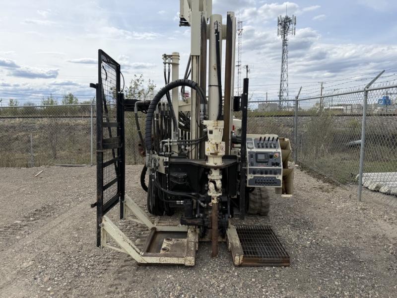 used drilling rig